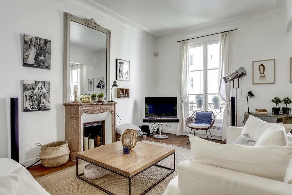 Apartment Avenue Victor Hugo